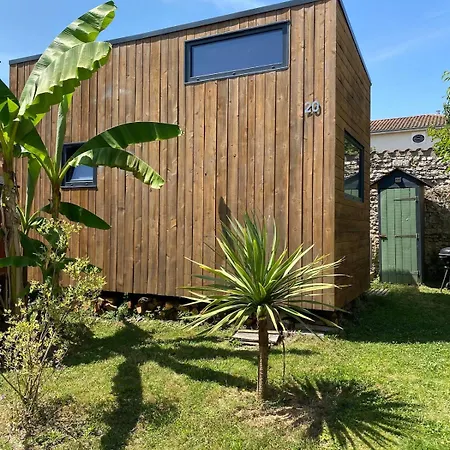 Ravissante Tiny House Proche Futuroscope 度假居