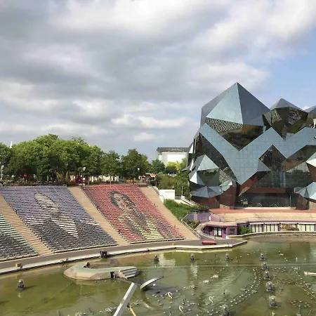 Ravissante Tiny House Proche Futuroscope 度假居