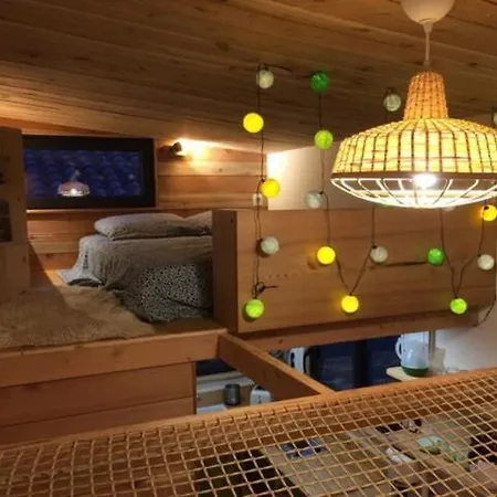 Ravissante Tiny House Proche Futuroscope 度假居